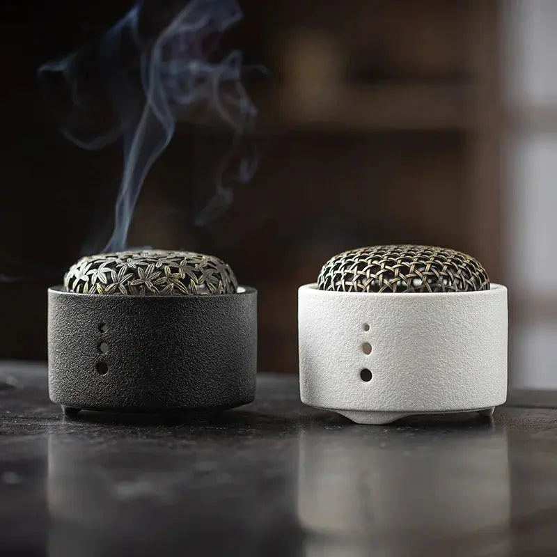 brûleur encens noir moderne minimaliste