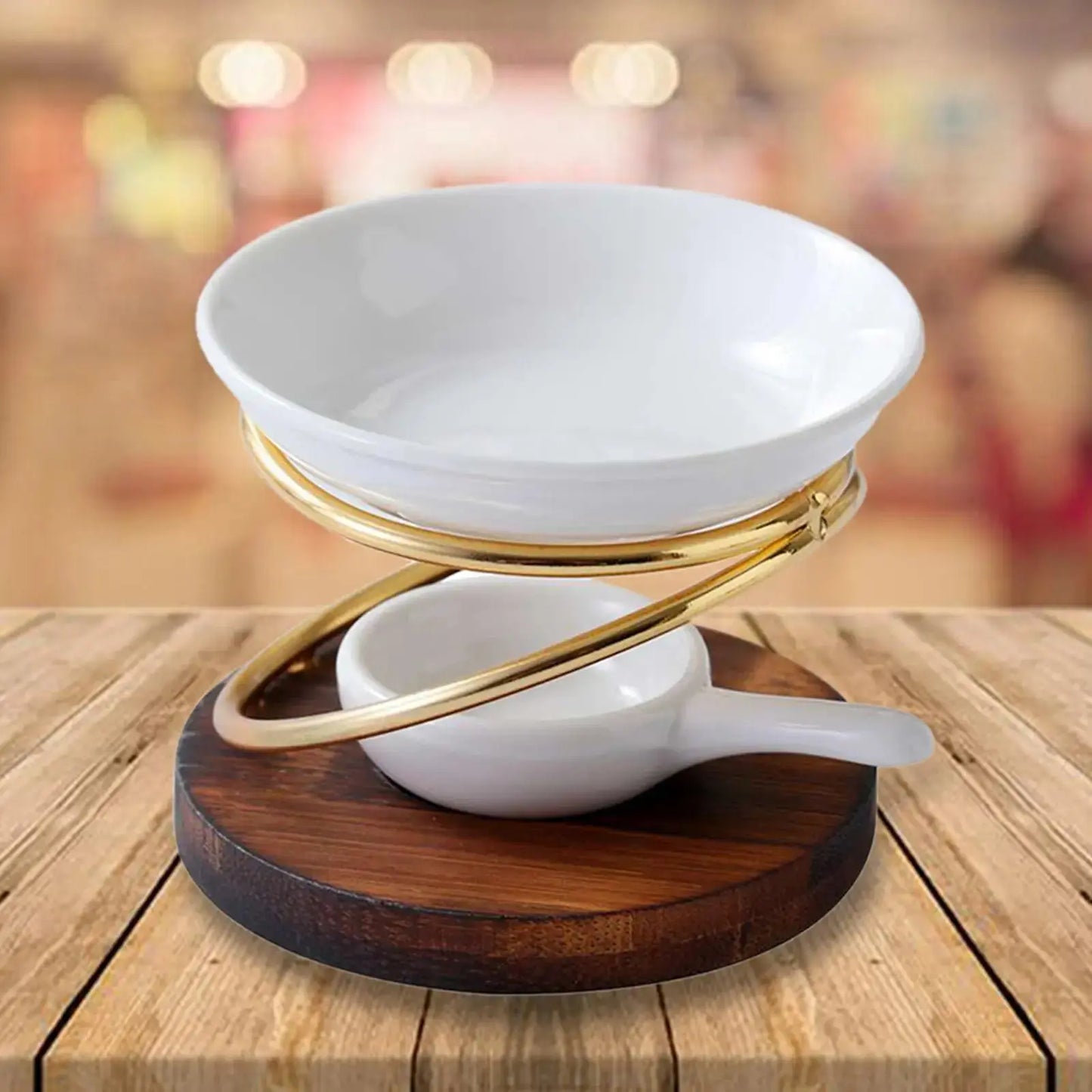 Diffuseur d’huiles essentielles en bois et céramique.