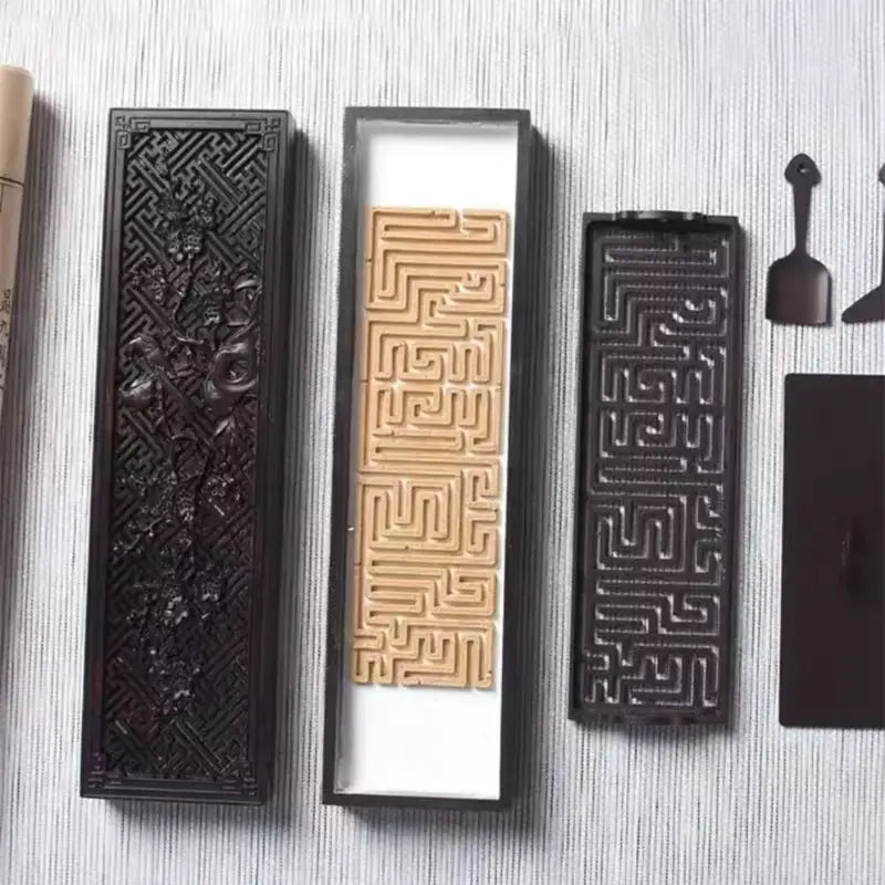 Cuillère et pelle à encens en cuivre