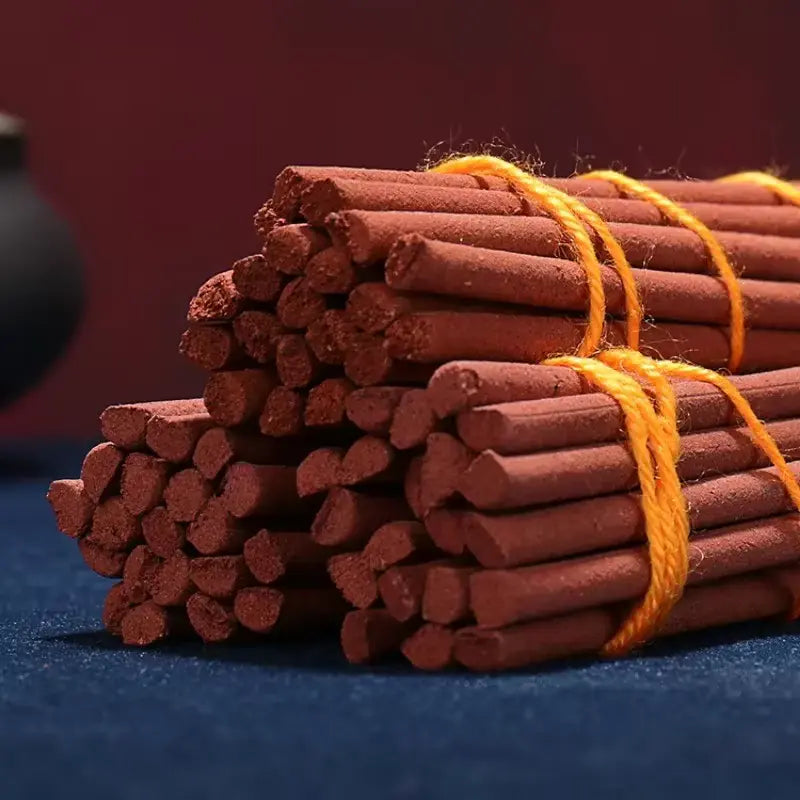 encens tibétain artisanal fabriqué avec matières naturelles