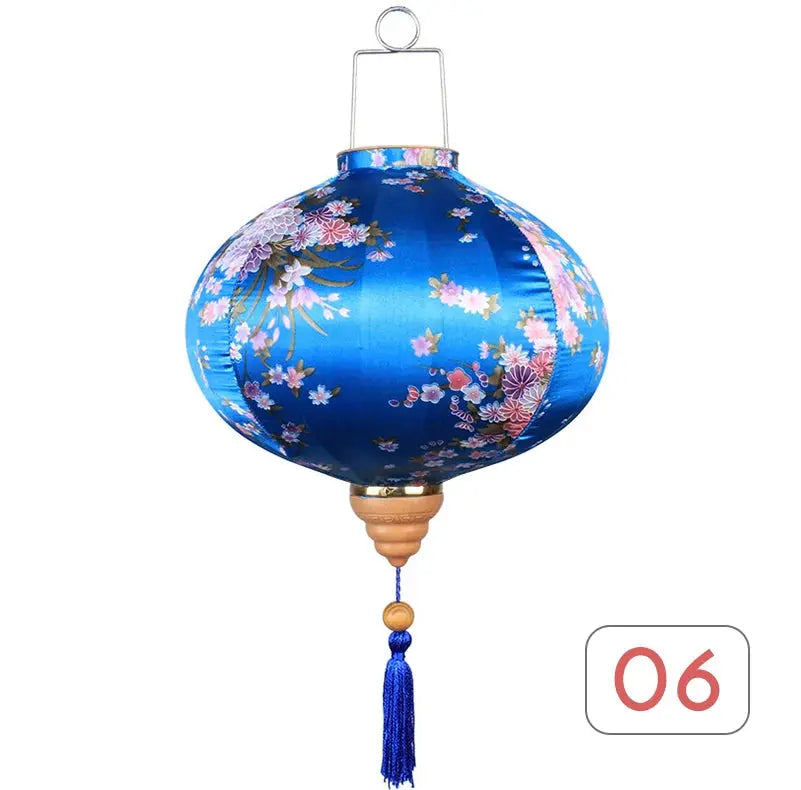 Lanterne japonaise artisanale en soie avec finitions élégantes