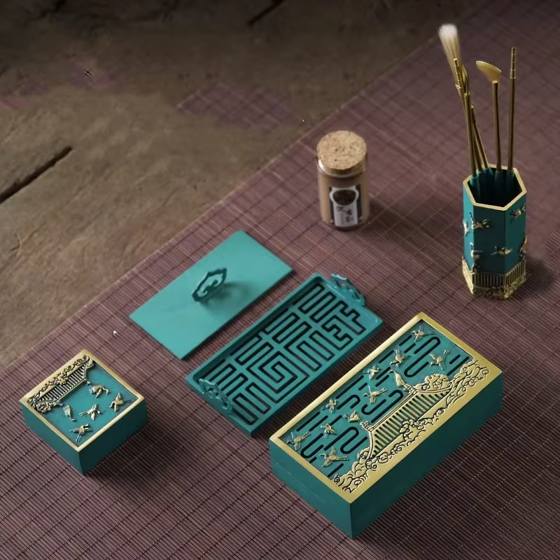 Ensemble de 11 outils pour rituels d’encens.