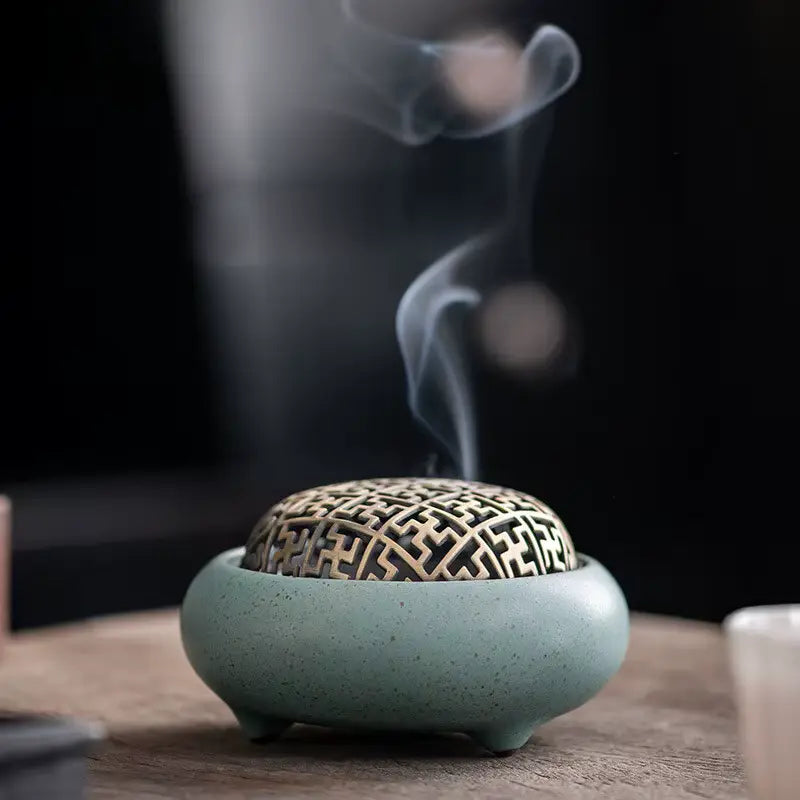 Support artisanal pour encens, format trépied