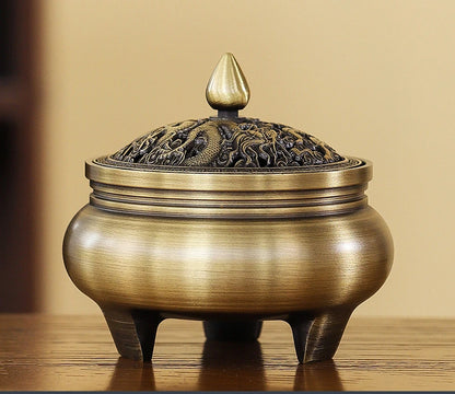 Brûleur d’encens en cuivre tripode, fusion de tradition et modernité.