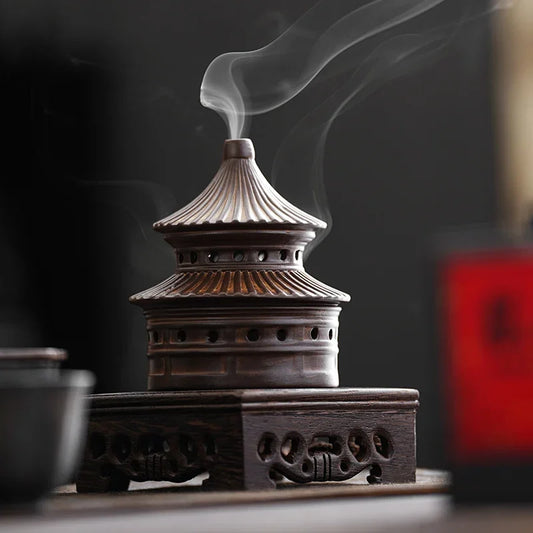 Brûleur d’encens pagode en céramique