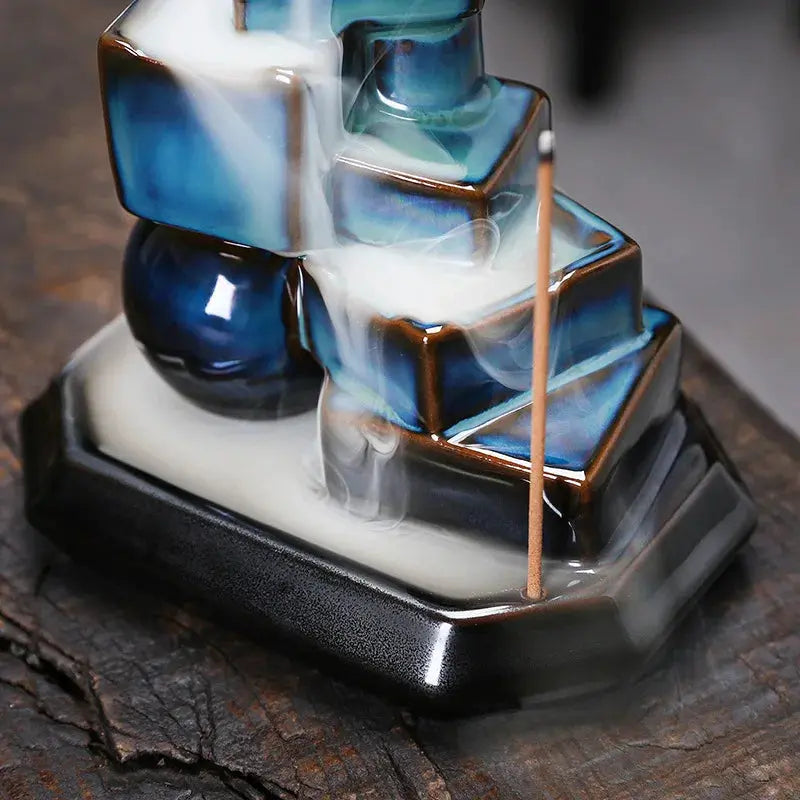 fontaine d’encens artisanale en céramique bleue