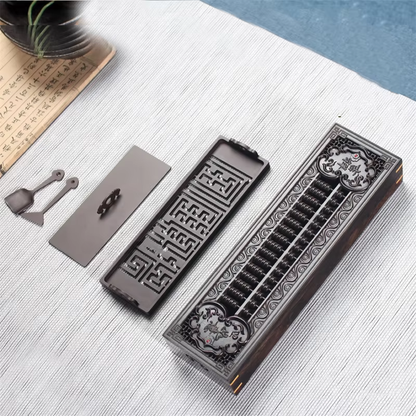 Outils en cuivre gris pour rituels d’encens
