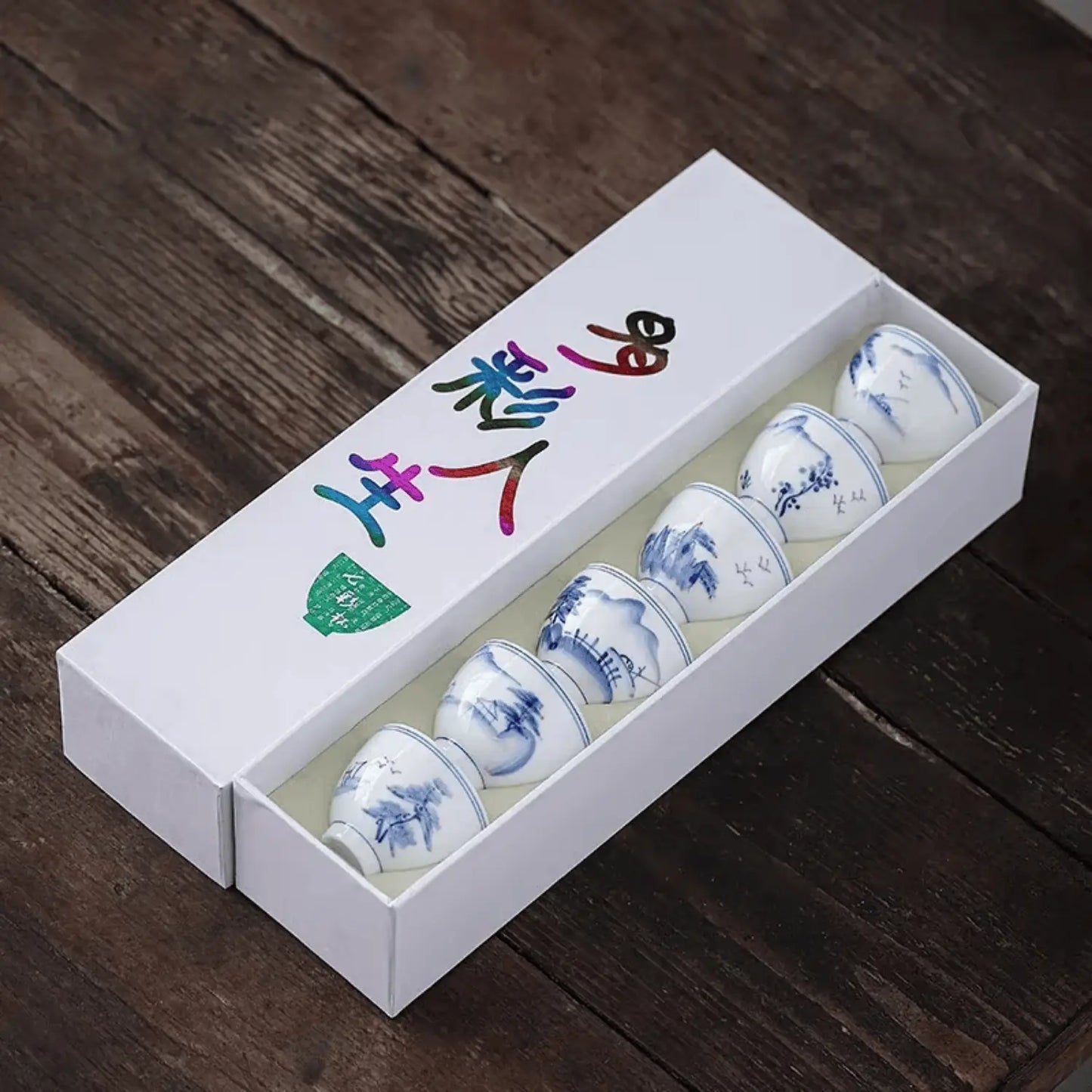 Porcelaine bleu blanc Kung Fu collection, motifs traditionnels chinois cérémonie thé partagée