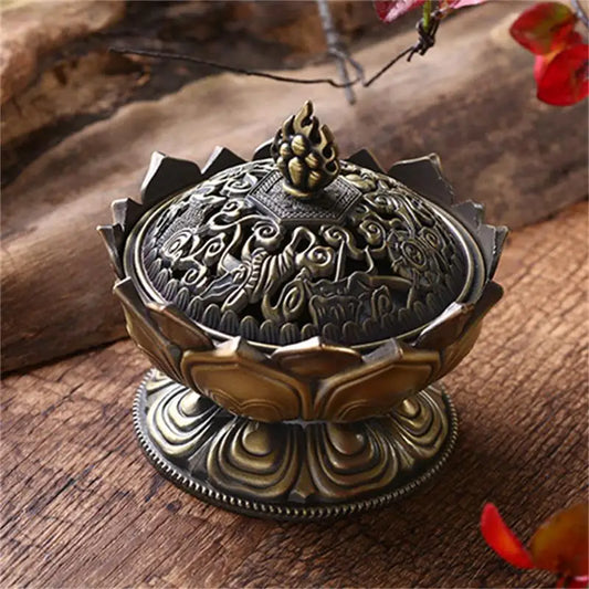 Porte-encens Lotus en laiton couleur cuivre, idéal pour méditation.