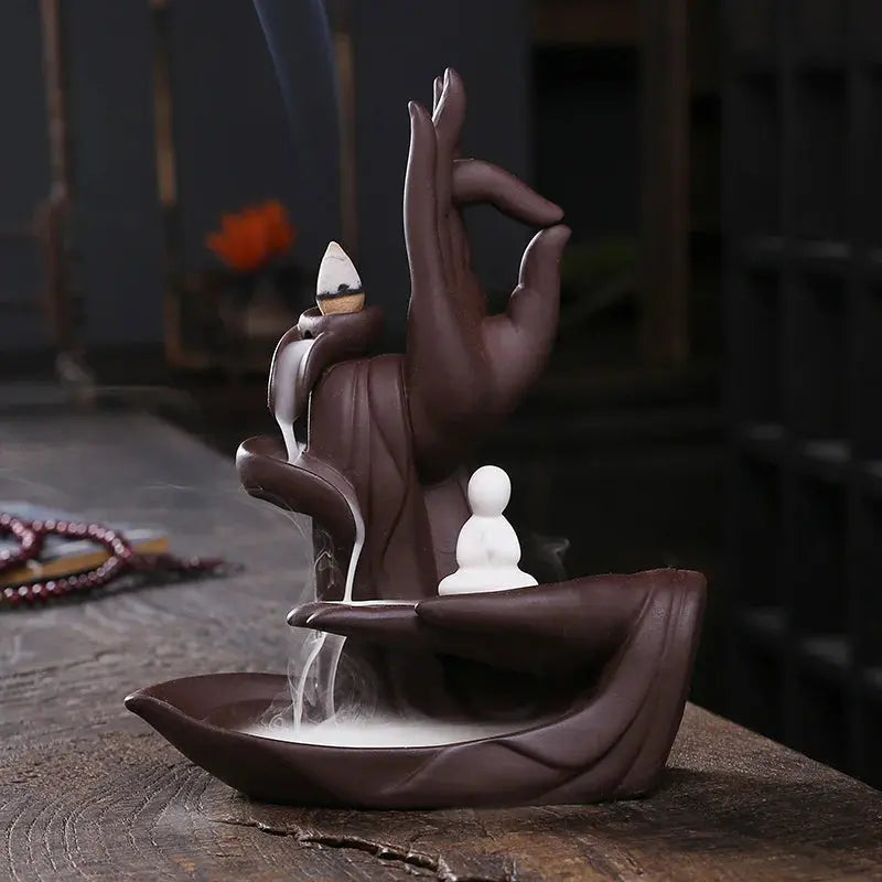  Support d’encens artisanal en argile naturelle