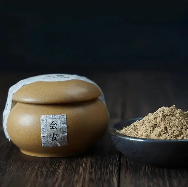 pot d’encens poudre naturelle parfum boisé