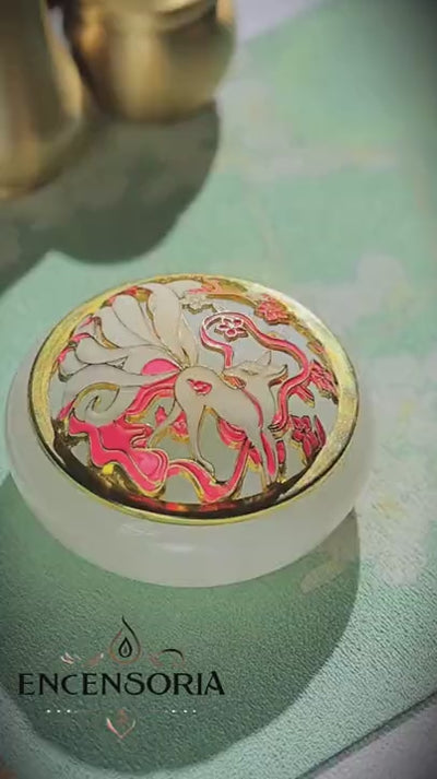 Brûleur d’Encens en Verre – Renard à Neuf Queues