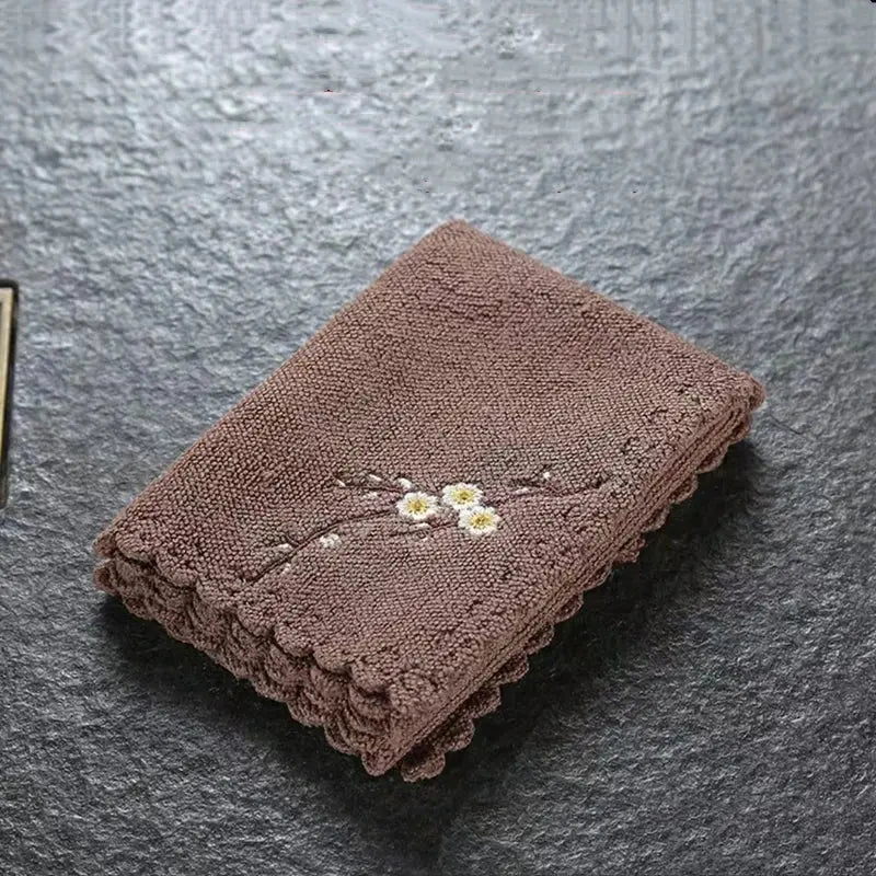 Serviette rituelle pour cérémonie du thé ou encens