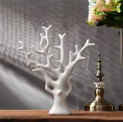 Statuette animale Feng Shui en céramique pour harmonie intérieure